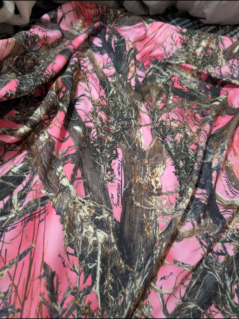 Pink Realtree-Style Camouflage Fabric Top